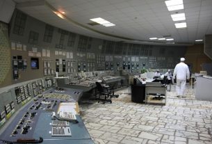 The control room of the Chernobyl power plant reactor 4 is open to the public!