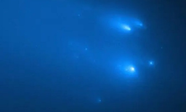 Hubble captures images of crumbled comet ATLAS