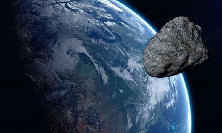 Potentially dangerous asteroid approaches earth says NASA