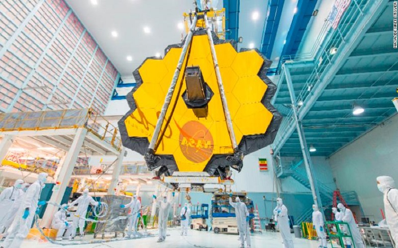 The Webb Telescope performs one of its most critical maneuvers